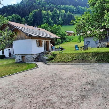 Le Petit Caboin Guest House Seytroux Екстериор снимка