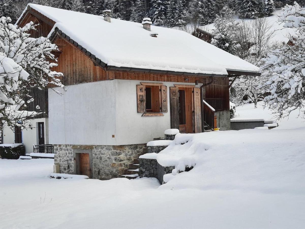 Le Petit Caboin Guest House Seytroux Екстериор снимка
