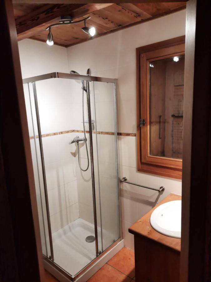 Le Petit Caboin Guest House Seytroux Екстериор снимка