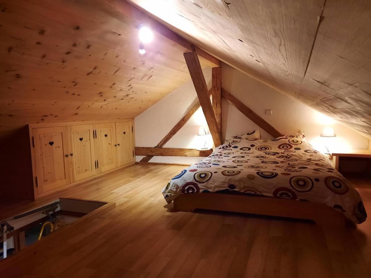 Le Petit Caboin Guest House Seytroux Екстериор снимка